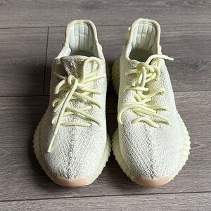 Yeezy Kids Light Yellow Sneakers